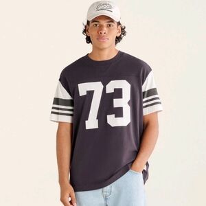 NWT Roots Men's Black/White Graphic Tee ShortSleeve Cotton Preppy Casual Size XS